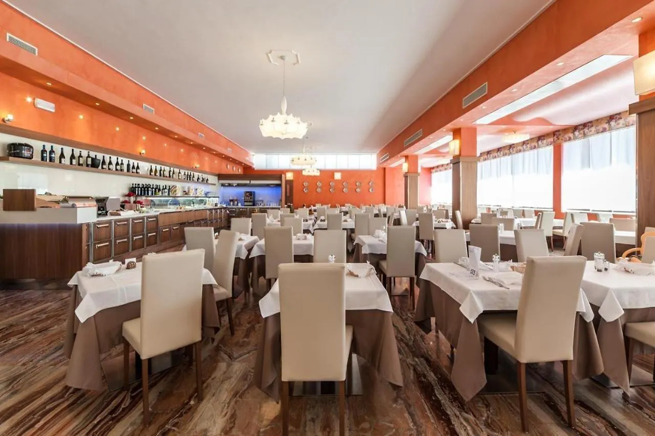 ***  Hotel President Bibione Italy