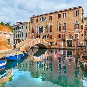 Palazzo Marcello Al Sole 3* Benátky